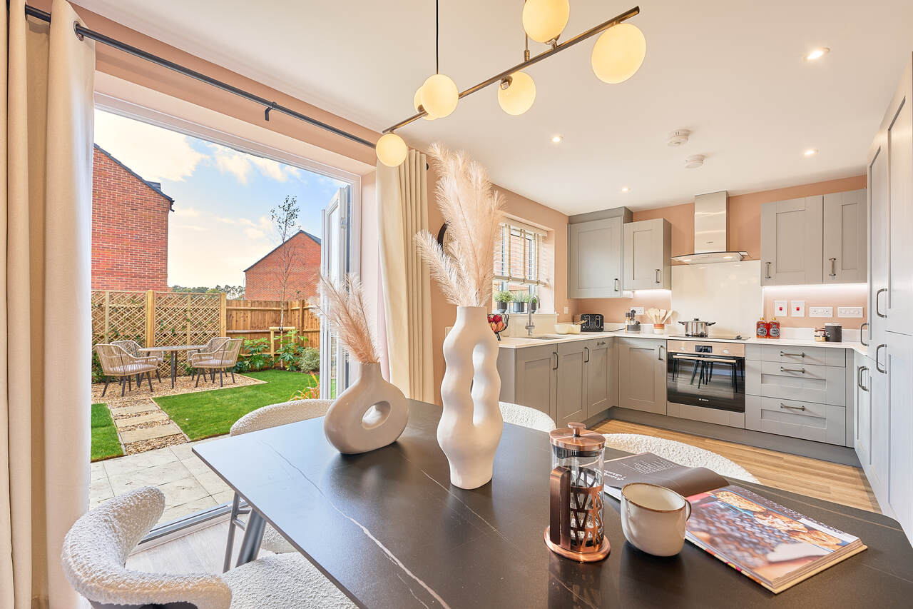 Buckler's Park New Homes in Crowthorne for Sale, New Builds Near Wokingham Bovis Homes